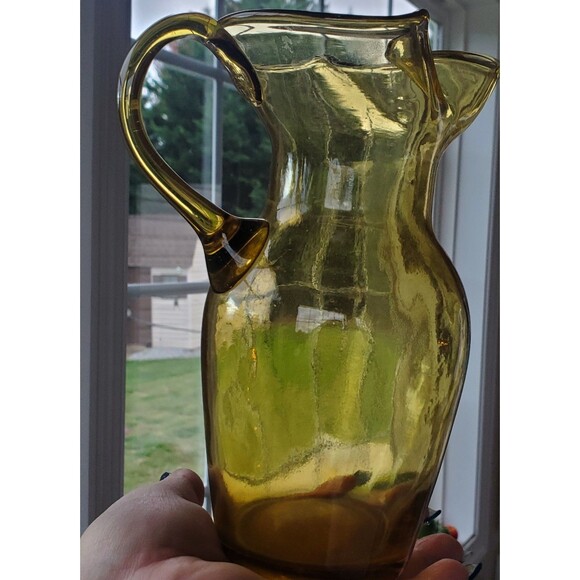 VIMAX Hand Blown Pitcher Art Glass Decorative Honey Yellow Pinched Pour MCM VTG - Picture 8 of 8